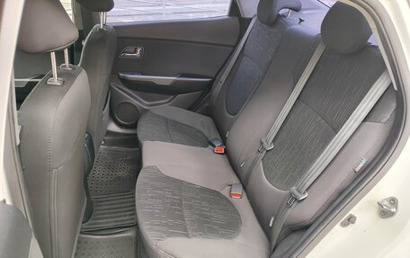 KIA Rio III рестайлинг, 2013 год, 945 000 рублей, 15 фотография