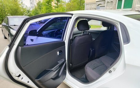 KIA Rio III рестайлинг, 2013 год, 945 000 рублей, 14 фотография