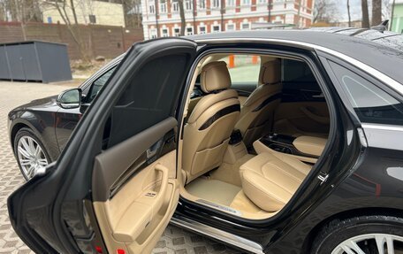 Audi A8, 2015 год, 2 200 000 рублей, 10 фотография