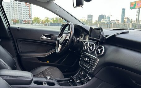 Mercedes-Benz A-Класс, 2015 год, 1 150 000 рублей, 7 фотография