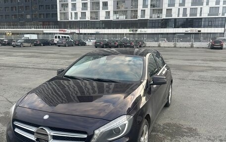 Mercedes-Benz A-Класс, 2015 год, 1 150 000 рублей, 6 фотография