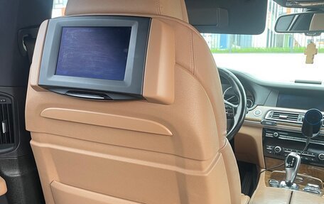 BMW 7 серия, 2011 год, 2 750 000 рублей, 15 фотография