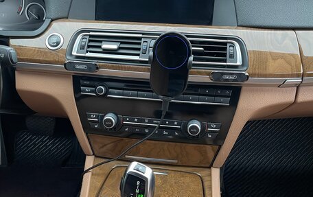 BMW 7 серия, 2011 год, 2 750 000 рублей, 23 фотография