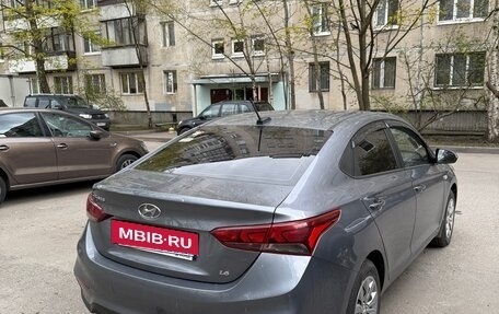 Hyundai Solaris II рестайлинг, 2019 год, 1 450 000 рублей, 4 фотография