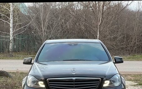 Mercedes-Benz C-Класс, 2011 год, 1 435 000 рублей, 2 фотография