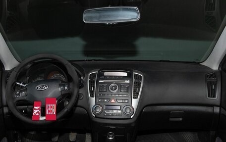 KIA cee'd I рестайлинг, 2010 год, 715 000 рублей, 9 фотография