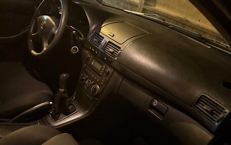 Toyota Avensis III рестайлинг, 2007 год, 833 000 рублей, 6 фотография