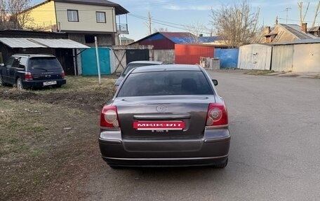 Toyota Avensis III рестайлинг, 2007 год, 833 000 рублей, 2 фотография