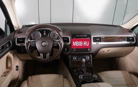 Volkswagen Touareg III, 2014 год, 2 970 000 рублей, 6 фотография