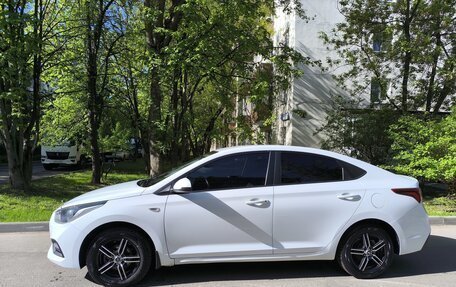 Hyundai Solaris II рестайлинг, 2019 год, 1 310 000 рублей, 3 фотография