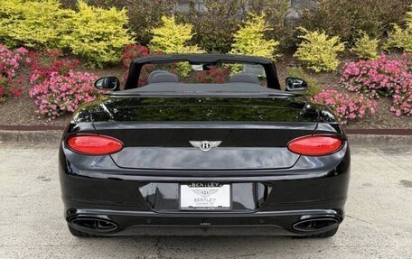 Bentley Continental GT III, 2022 год, 27 035 000 рублей, 9 фотография