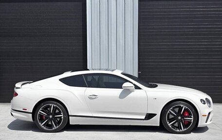 Bentley Continental GT III, 2022 год, 18 355 000 рублей, 5 фотография