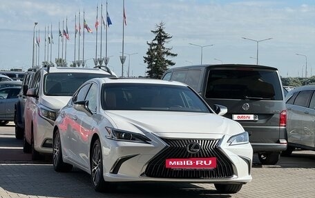 Lexus ES VII, 2020 год, 4 850 000 рублей, 2 фотография