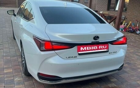 Lexus ES VII, 2020 год, 4 850 000 рублей, 9 фотография