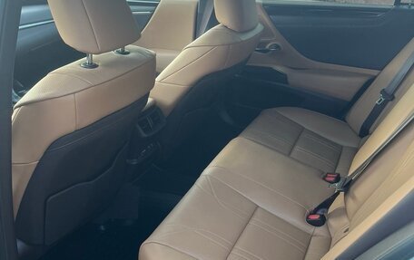 Lexus ES VII, 2020 год, 4 850 000 рублей, 16 фотография