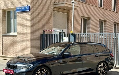BMW 3 серия, 2019 год, 4 290 000 рублей, 2 фотография