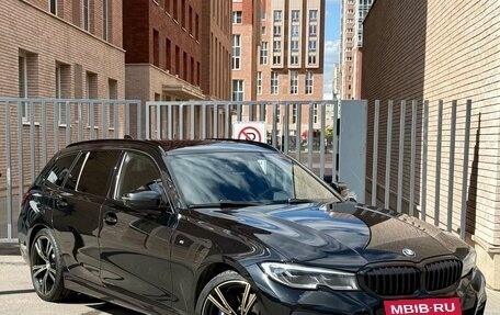 BMW 3 серия, 2019 год, 4 290 000 рублей, 4 фотография