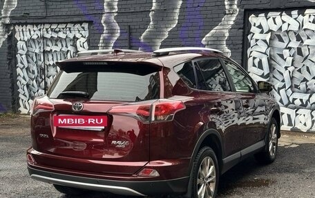 Toyota RAV4, 2016 год, 2 860 000 рублей, 4 фотография