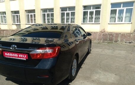 Toyota Camry, 2013 год, 1 750 000 рублей, 7 фотография