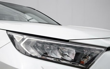 Toyota RAV4, 2021 год, 4 099 000 рублей, 8 фотография