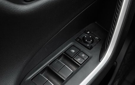 Toyota RAV4, 2021 год, 4 099 000 рублей, 31 фотография