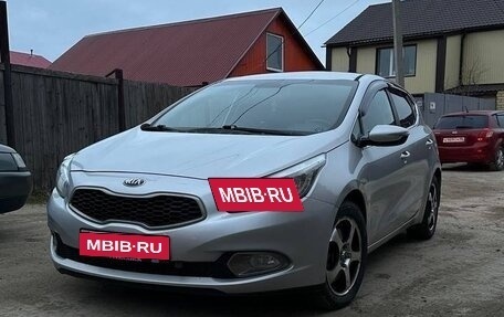 KIA cee'd III, 2013 год, 1 350 000 рублей, 2 фотография