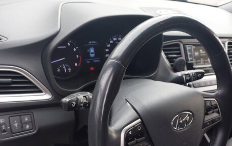 Hyundai Solaris II рестайлинг, 2019 год, 1 500 000 рублей, 6 фотография