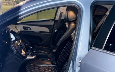 Chevrolet Cruze II, 2011 год, 780 000 рублей, 14 фотография