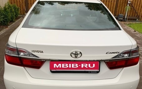 Toyota Camry, 2016 год, 2 100 000 рублей, 4 фотография