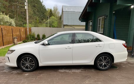 Toyota Camry, 2016 год, 2 100 000 рублей, 3 фотография