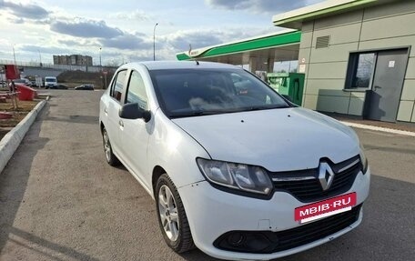 Renault Logan II, 2017 год, 410 000 рублей, 7 фотография