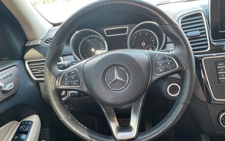Mercedes-Benz GLE, 2015 год, 3 200 000 рублей, 2 фотография
