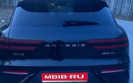 Genesis GV70, 2021 год, 5 850 000 рублей, 10 фотография