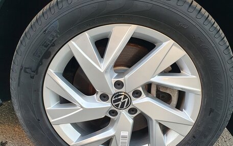 Volkswagen Tiguan II, 2021 год, 4 700 000 рублей, 6 фотография