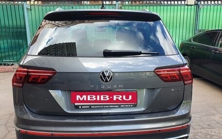 Volkswagen Tiguan II, 2021 год, 4 700 000 рублей, 5 фотография