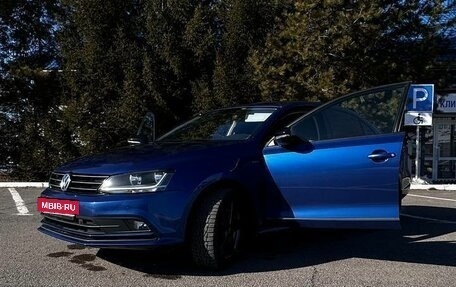 Volkswagen Jetta VI, 2018 год, 1 450 000 рублей, 4 фотография