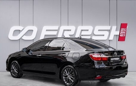 Toyota Camry, 2016 год, 2 385 000 рублей, 2 фотография