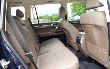 Lexus GX II, 2022 год, 10 030 000 рублей, 13 фотография