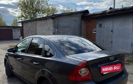 Ford Focus II рестайлинг, 2006 год, 530 000 рублей, 3 фотография