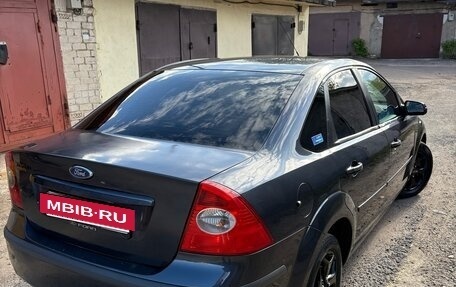 Ford Focus II рестайлинг, 2006 год, 530 000 рублей, 18 фотография