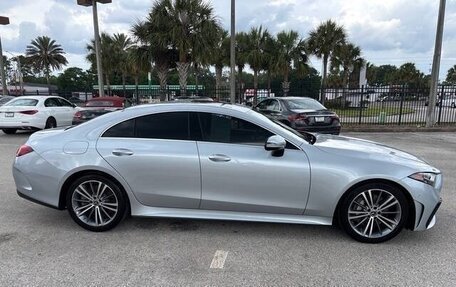 Mercedes-Benz CLS, 2022 год, 4 960 000 рублей, 5 фотография
