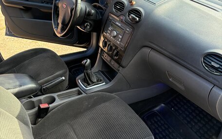 Ford Focus II рестайлинг, 2006 год, 530 000 рублей, 23 фотография