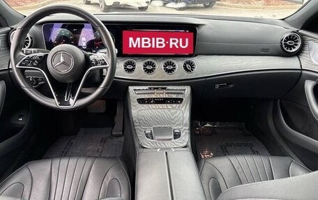Mercedes-Benz CLS, 2022 год, 4 960 000 рублей, 9 фотография