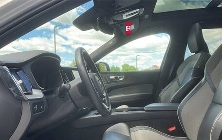 Volvo XC60 II, 2022 год, 4 650 000 рублей, 6 фотография