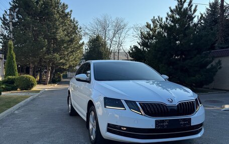 Skoda Octavia, 2017 год, 1 750 000 рублей, 2 фотография