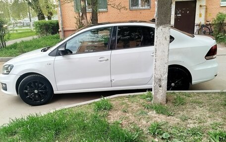 Volkswagen Polo VI (EU Market), 2018 год, 1 100 000 рублей, 3 фотография