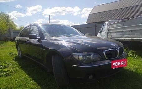 BMW 7 серия, 2004 год, 745 000 рублей, 3 фотография
