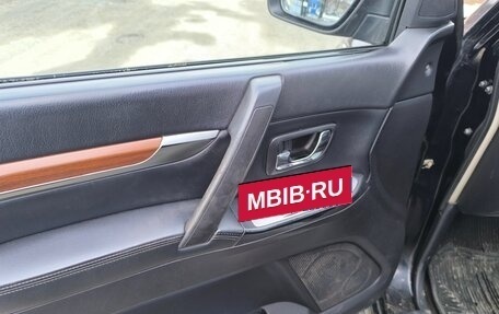 Mitsubishi Pajero IV, 2007 год, 1 400 000 рублей, 10 фотография