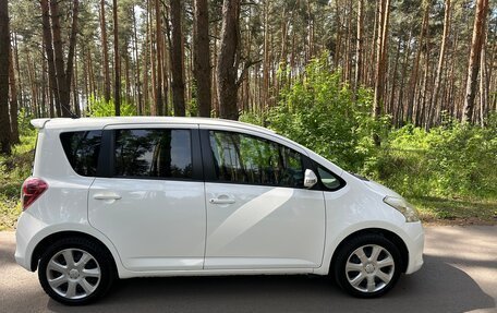 Toyota Ractis I, 2010 год, 799 999 рублей, 5 фотография