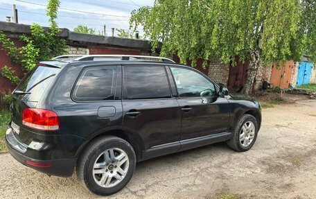 Volkswagen Touareg III, 2003 год, 830 000 рублей, 13 фотография